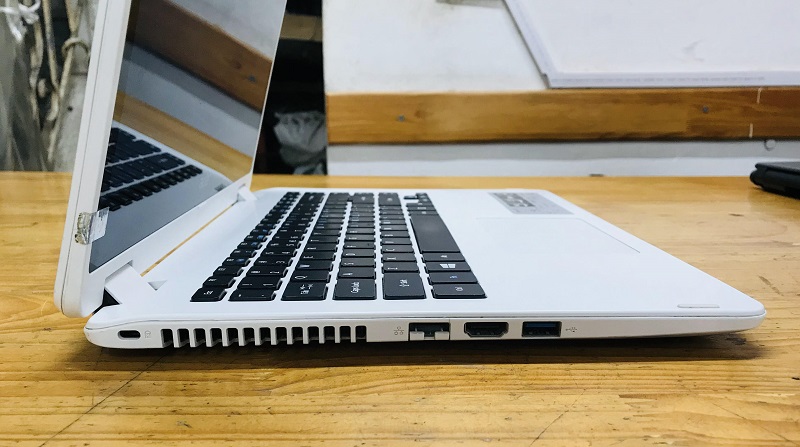 Laptop Cũ Acer Aspire R14